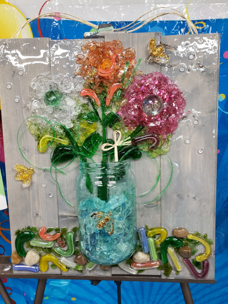 Xcelent Guest Creation -glass flowers